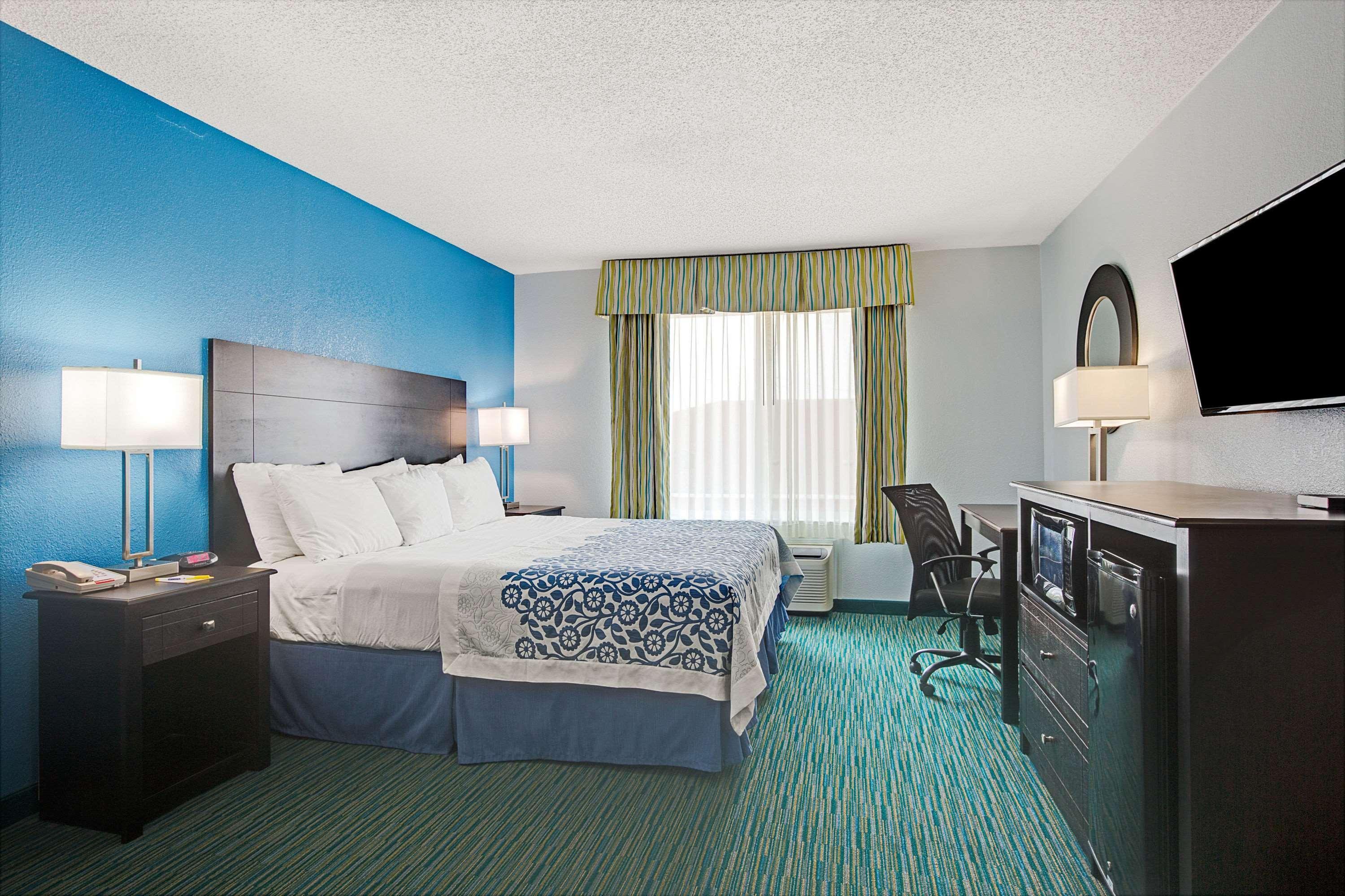 Days Inn By Wyndham Dallas Garland West Luaran gambar